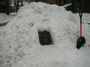 snowcave entrance